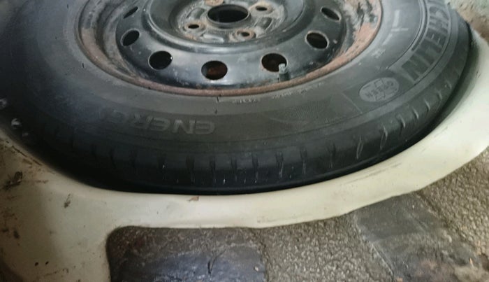 2011 Maruti Ritz VDI, Diesel, Manual, 1,75,560 km, tyre