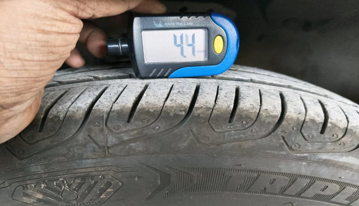 2014 Honda City 1.5L I-VTEC SV CVT, Petrol, Automatic, 79,245 km, tyre