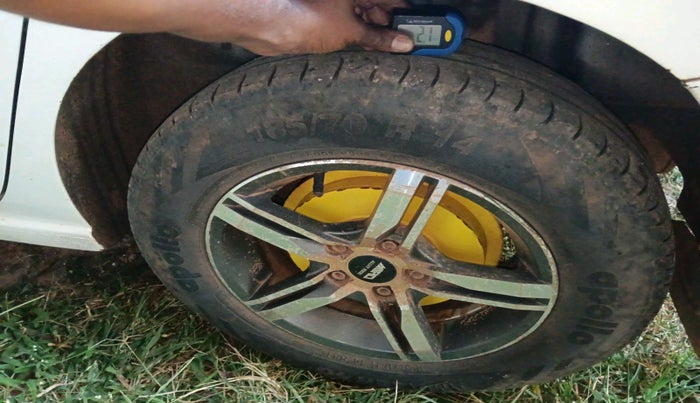 2012 Skoda Rapid ACTIVE 1.6 TDI CR MT, Diesel, Manual, 1,68,757 km, tyre