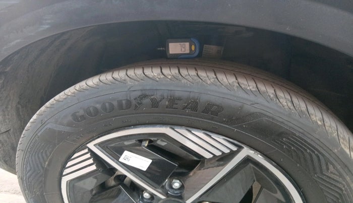 2023 Tata NEXON FEARLESS PURPLE SUNROOF DUAL TONE 1.2 PETROL, Petrol, Manual, 9,360 km, tyre