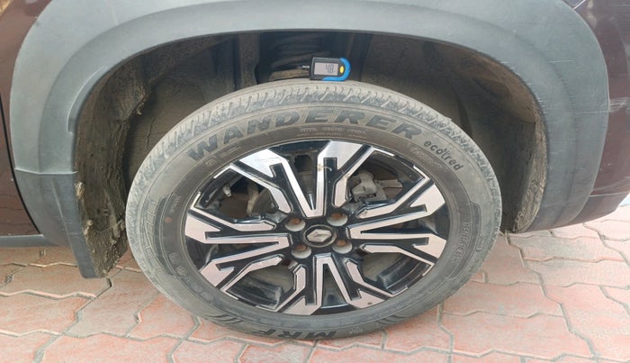 2022 Renault Kiger RXZ MT, Petrol, Manual, 45,252 km, tyre