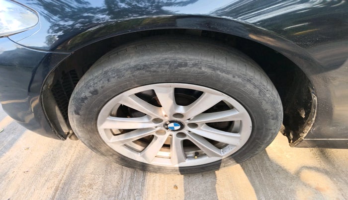 2012 BMW 5 Series 520D 2.0, Diesel, Automatic, 70,056 km, tyre