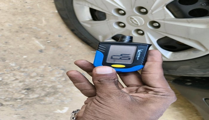 2019 Hyundai Creta E PLUS 1.6 PETROL, Petrol, Manual, 74,407 km, tyre