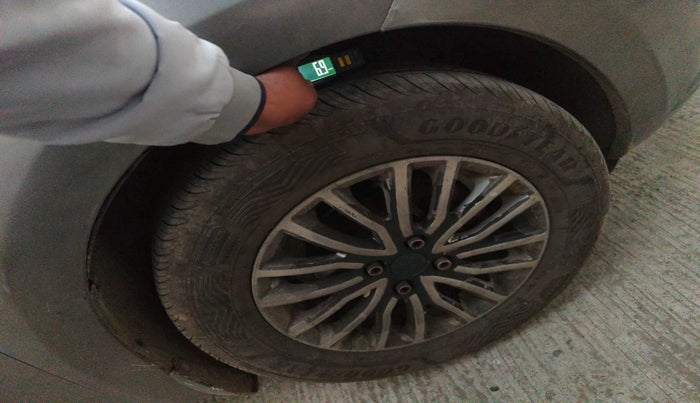 2022 Maruti Dzire VXI CNG, Petrol, Manual, 72,562 km, tyre