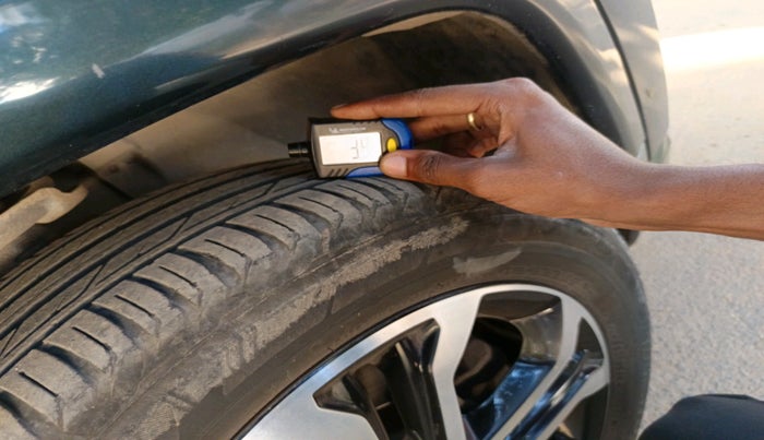 2022 Jeep Compass MODEL S (O) 1.4 PETROL DCT, Petrol, Automatic, 37,748 km, tyre