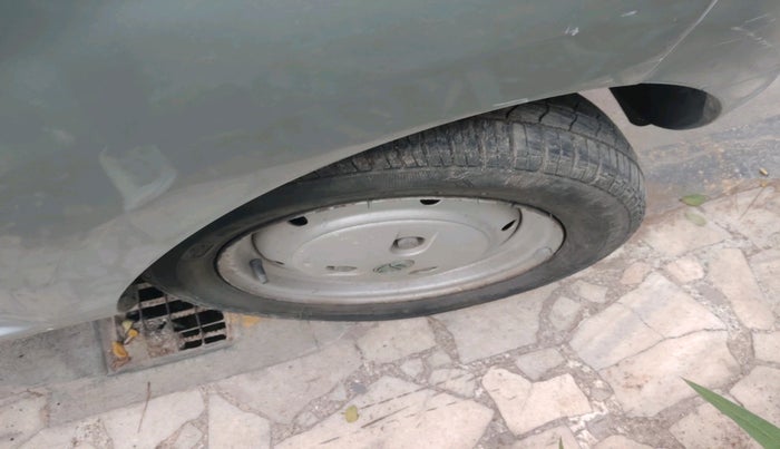 2010 Tata Nano CX, Petrol, Manual, 22,642 km, tyre