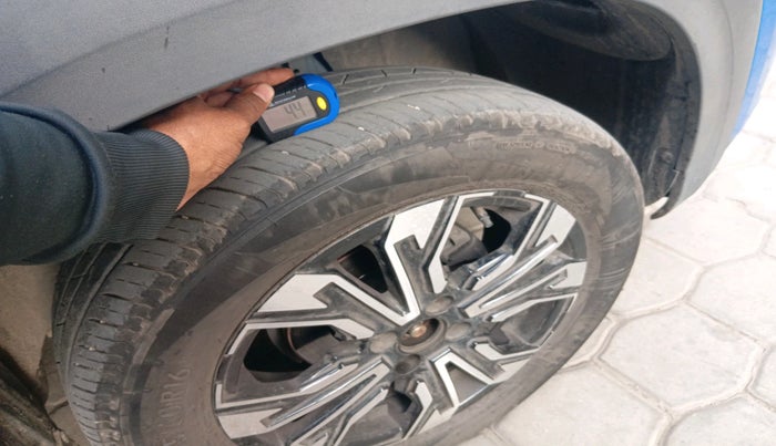 2023 Renault Kiger RXZ TURBO CVT, Petrol, Automatic, 17,627 km, tyre