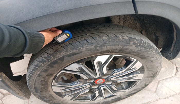 2023 Renault Kiger RXZ TURBO CVT, Petrol, Automatic, 17,627 km, tyre