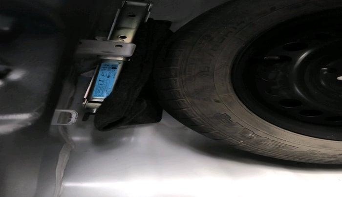 2018 Hyundai Grand i10 SPORTZ AT 1.2 KAPPA VTVT, Petrol, Automatic, 56,260 km, tyre