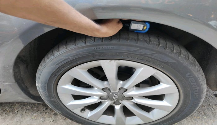 2012 Audi A6 2.0 TDI PREMIUM, Diesel, Automatic, 72,120 km, tyre