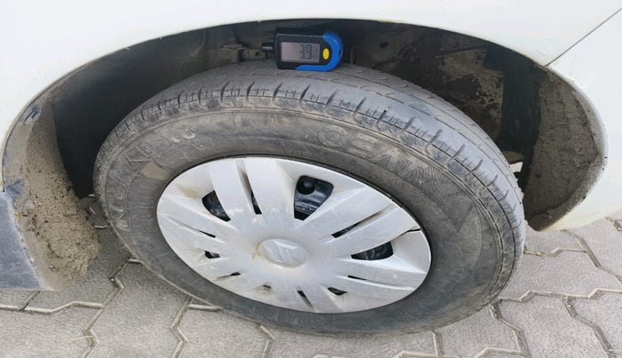 2020 Maruti Alto LXI, Petrol, Manual, 61,238 km, tyre