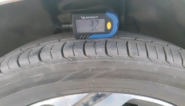 2018 Tata Tiago XZ DIESEL, Diesel, Manual, 1,33,230 km, tyre