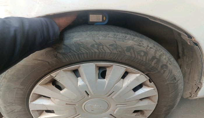 2014 Chevrolet Sail UVA 1.3 LS ABS, Diesel, Manual, 1,43,491 km, tyre