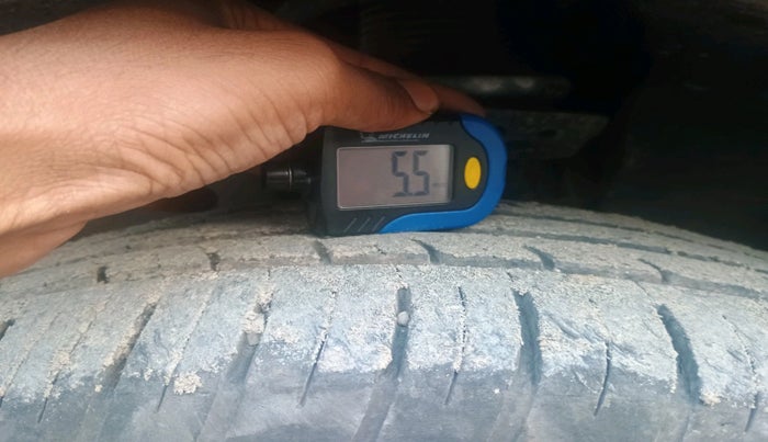 2021 Tata Harrier XZA PLUS 2.0L, Diesel, Automatic, 36,963 km, tyre