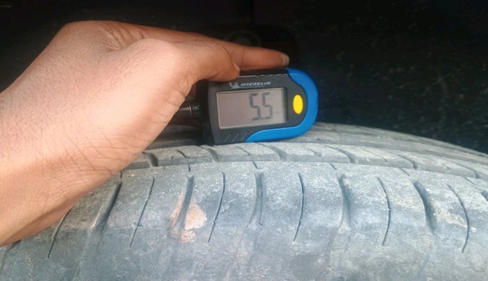 2021 Tata Harrier XZA PLUS 2.0L, Diesel, Automatic, 36,963 km, tyre