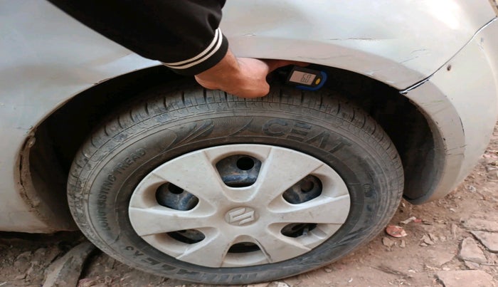 2011 Maruti Ritz VXI, Petrol, Manual, 1,23,652 km, tyre