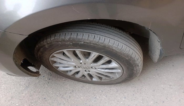 2022 Maruti Dzire ZXI CNG, Petrol, Manual, 54,291 km, tyre