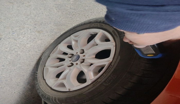 2016 Ford Ecosport TITANIUM 1.5L DIESEL, Diesel, Manual, 69,614 km, tyre