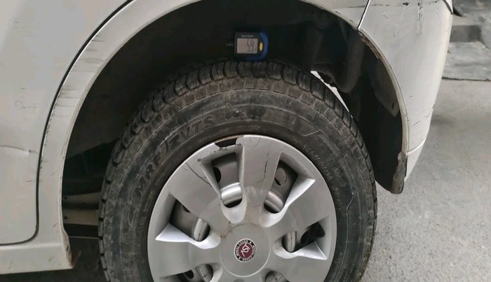 2015 Maruti Wagon R 1.0 LXI, Petrol, Manual, 37,240 km, tyre