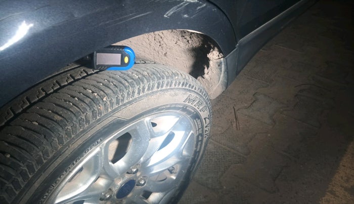 2017 Ford Ecosport TITANIUM 1.5L DIESEL, Diesel, Manual, 1,21,766 km, tyre