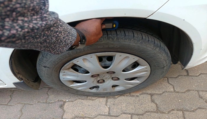 2014 Honda Amaze 1.2L I-VTEC S, Petrol, Manual, 46,632 km, tyre