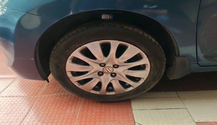 2016 Maruti Baleno ALPHA PETROL 1.2, Petrol, Manual, 35,180 km, tyre