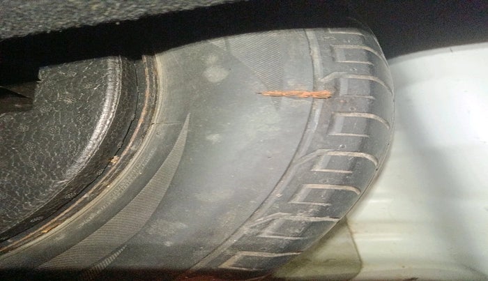 2017 Hyundai Creta SX PLUS AT 1.6 DIESEL, Diesel, Automatic, 1,57,979 km, tyre