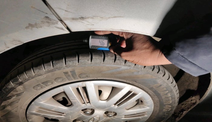 2013 Hyundai Santro Xing GL PLUS, Petrol, Manual, 1,08,309 km, tyre