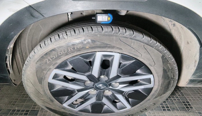 2022 Hyundai VENUE S PLUS 1.5 CRDI, Diesel, Manual, 72,169 km, tyre