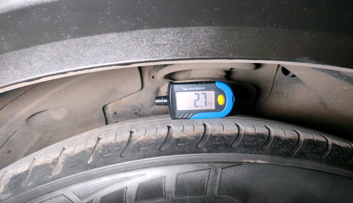 2022 KIA CARENS LUXURY PLUS 1.5 DIESEL 6 STR, Diesel, Manual, 31,127 km, tyre