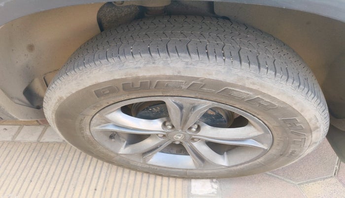 2020 Tata Harrier XZA 2.0L DUAL TONE, Diesel, Automatic, 96,500 km, tyre