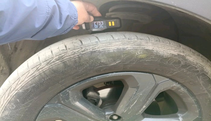 2022 Tata NEXON XZ PLUS (PREMIUM) DIESEL DARK EDITION, Diesel, Manual, 41,498 km, tyre