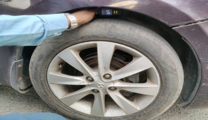 2012 Hyundai Verna FLUIDIC 1.6 CRDI SX AT, Diesel, Automatic, 1,04,002 km, tyre