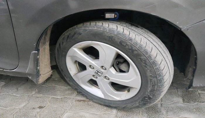 2016 Honda City 1.5L I-VTEC VX (O) MT, Petrol, Manual, 1,55,892 km, tyre