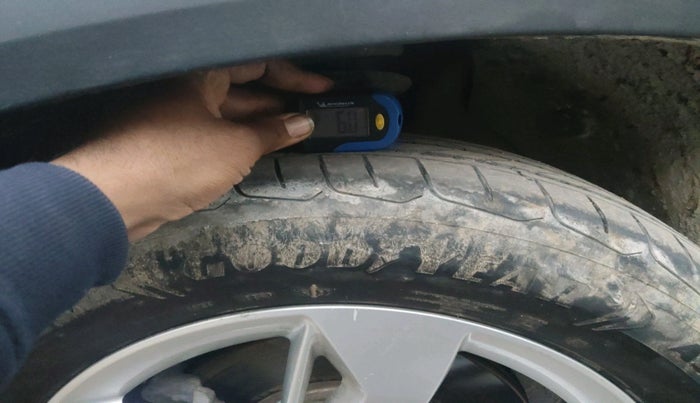 2019 MG HECTOR SUPER HYBRID 1.5 PETROL, Petrol, Manual, 86,035 km, tyre