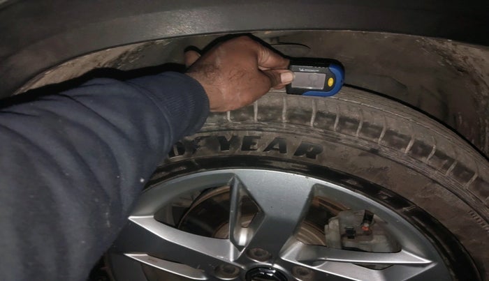 2019 MG HECTOR SUPER HYBRID 1.5 PETROL, Petrol, Manual, 86,035 km, tyre