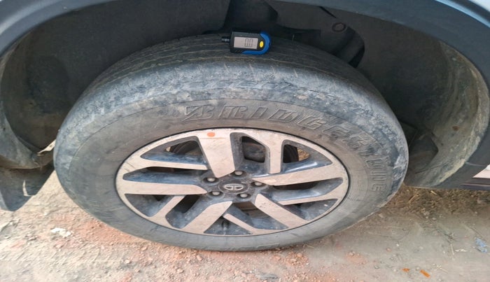 2021 Tata Harrier XZ PLUS 2.0L, Diesel, Manual, 3,07,997 km, tyre