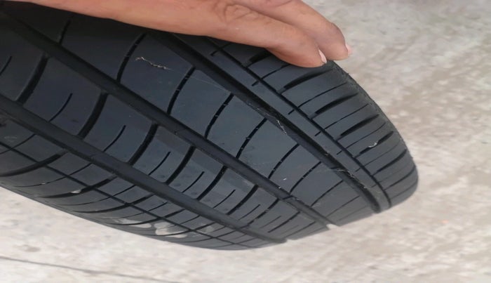 2020 Tata Tiago XZ PLUS PETROL, Petrol, Manual, 50,057 km, tyre