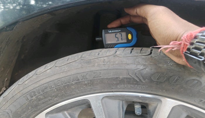 2018 Maruti Ciaz ALPHA  AT 1.5 SHVS PETROL, Petrol, Automatic, 55,845 km, tyre