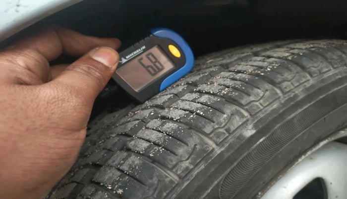 2007 Hyundai Santro Xing XL, Petrol, Manual, 79,791 km, tyre