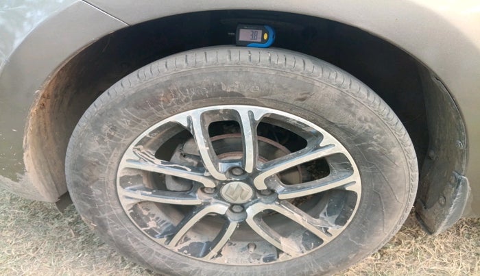 2018 Maruti Swift VXI, Petrol, Manual, 65,559 km, tyre