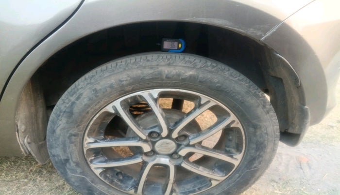 2018 Maruti Swift VXI, Petrol, Manual, 65,559 km, tyre