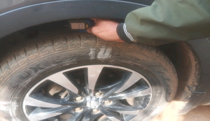 2021 Maruti S Cross ZETA 1.5, Petrol, Manual, 99,533 km, tyre