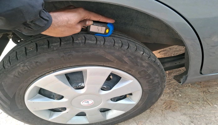 2017 Maruti Wagon R 1.0 LXI, Petrol, Manual, 48,121 km, tyre