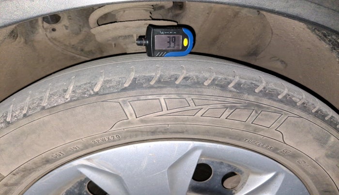 2017 Hyundai Creta E PLUS 1.4 DIESEL, Diesel, Manual, 49,520 km, tyre