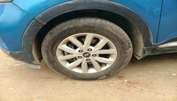 2019 Hyundai Creta SX 1.6 PETROL, Petrol, Manual, 98,373 km, tyre