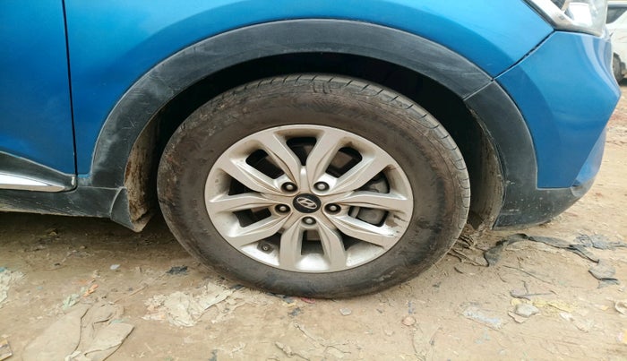 2019 Hyundai Creta SX 1.6 PETROL, Petrol, Manual, 98,373 km, tyre