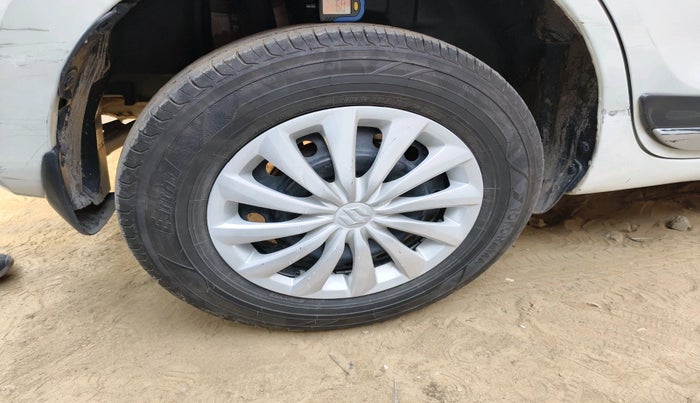 2021 Maruti Swift VXI, Petrol, Manual, 50,869 km, tyre