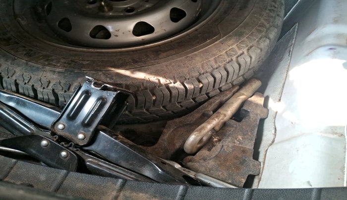 2018 Tata TIGOR XM PETROL, Petrol, Manual, 26,814 km, tyre