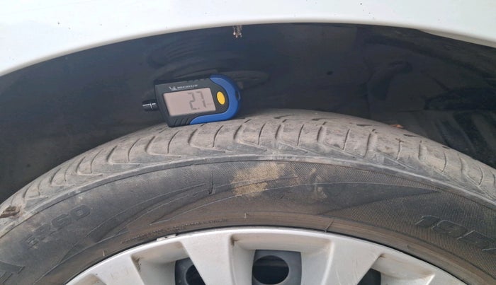 2016 Maruti Ciaz VXI+, Petrol, Manual, 1,49,686 km, tyre